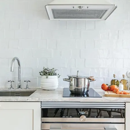 Cozy Alfama * Лиссабон