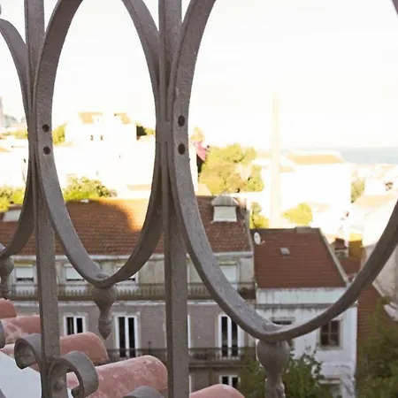 Cozy Alfama Апартаменты Лиссабон