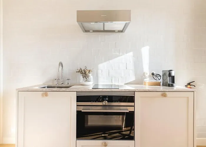 Апартаменти Cozy Alfama Лісабон