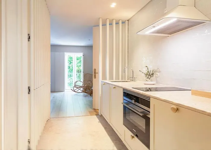 Апартаменти Cozy Alfama Лісабон